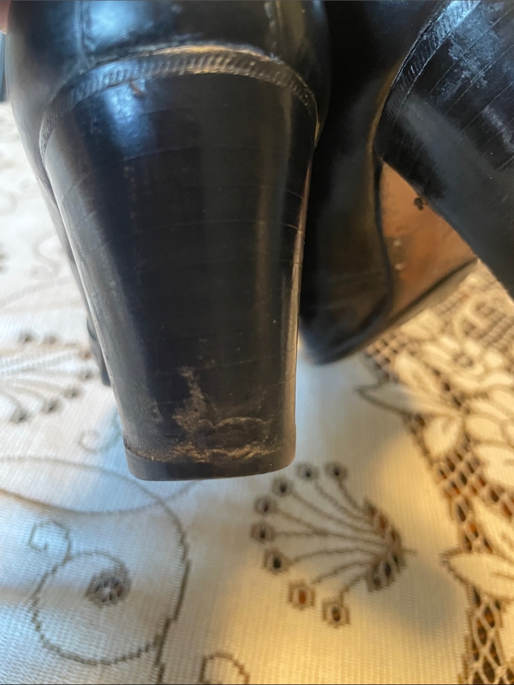 Gucci Black Leather Tassel Mid-Heel Loafers - Women's - Picture 8 of 12